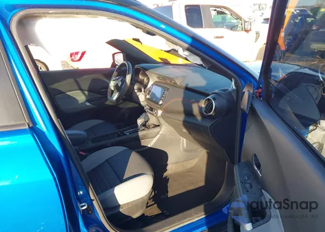 2023 Nissan Kicks Sr Xtronic Cvt из США, поврежденный, VIN 3N1CP5DV0PL505421